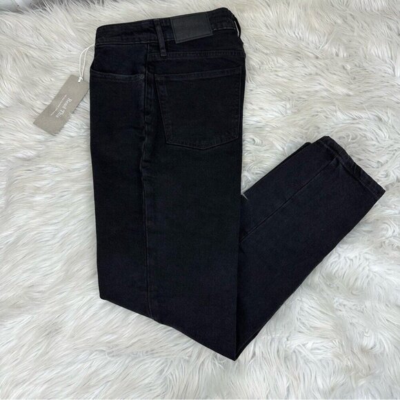 Everlane Women's NWT Black The Curvy Cheeky Denim Minimalist Jean W26-27/L25.5‎ - Picture 2 of 11